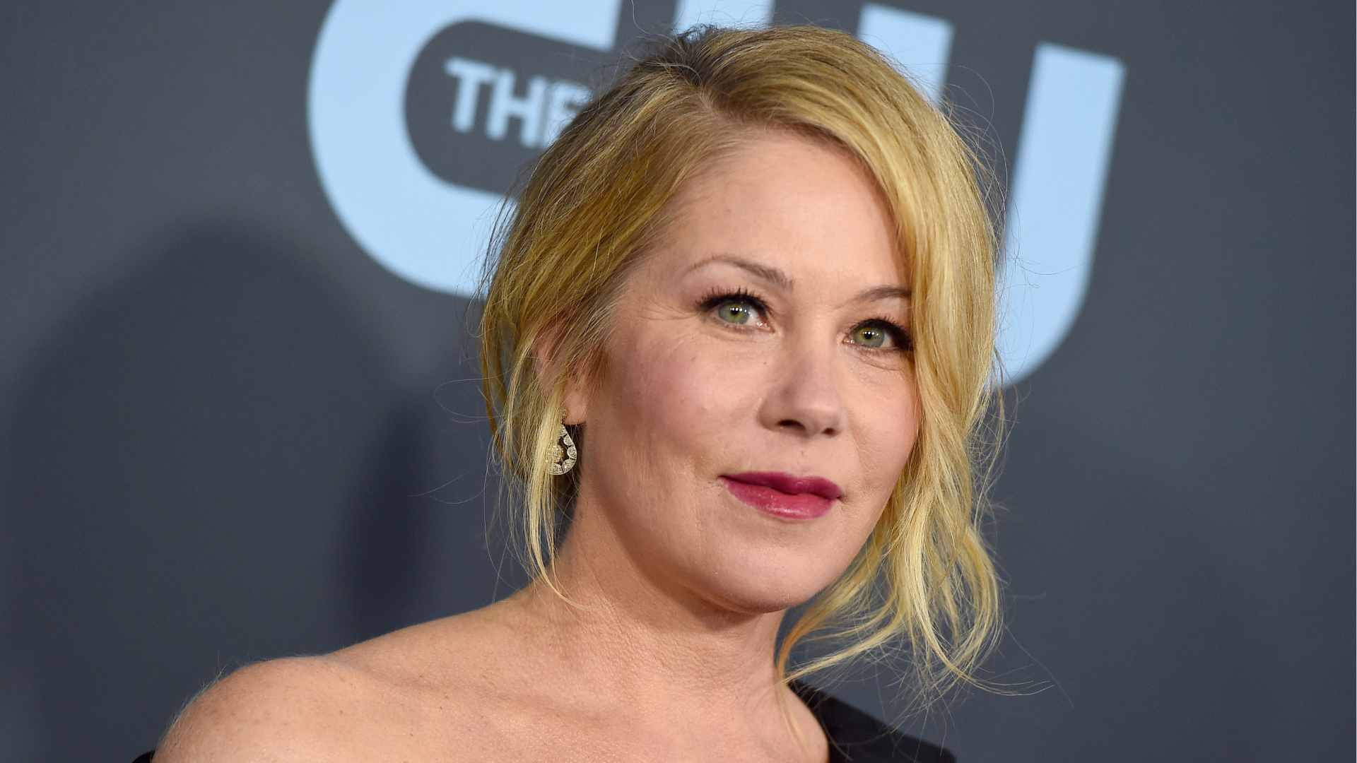 Christina Applegate shares update after revealing MS misdiagnosis
       — Port Washington Community news