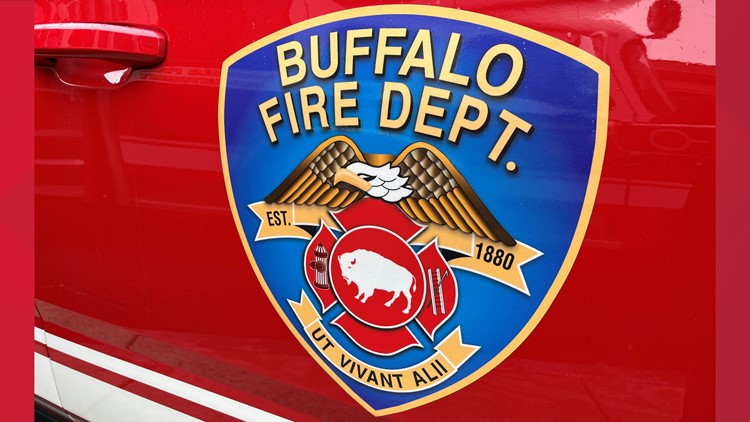 2 cats and owner displaced after fire at Elmwood apartment building — Port Washington Community news